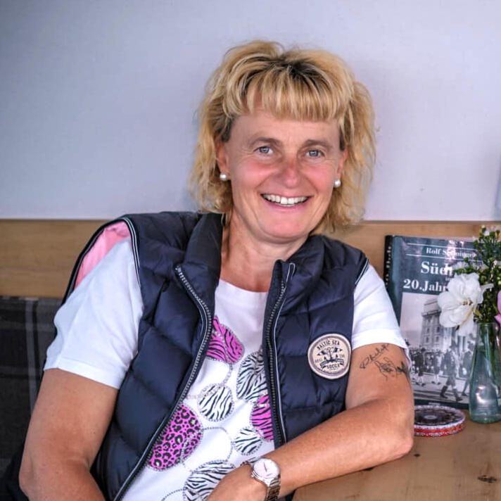Claudia Walder